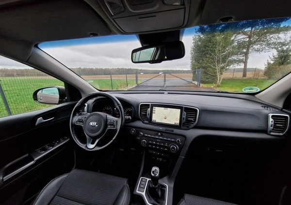 Kia Sportage cena 75900 przebieg: 105000, rok produkcji 2016 z Zakliczyn małe 781